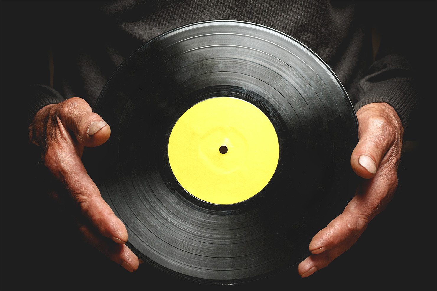 レコードと共に生きてきた世代に聞く、アナログレコードの魅力