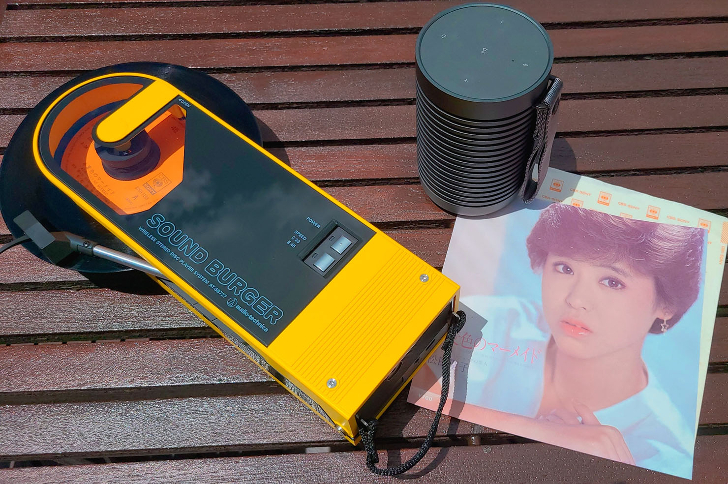 Bluetoothタイプのプレーヤーは、ダイレクトにBluetooth接続機器へと音を届けることができる