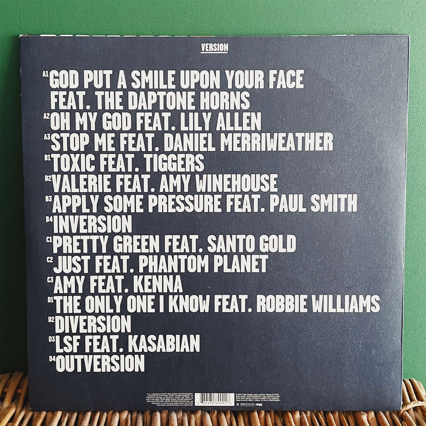 Mark Ronson 『Just ft. Phantom Planet』