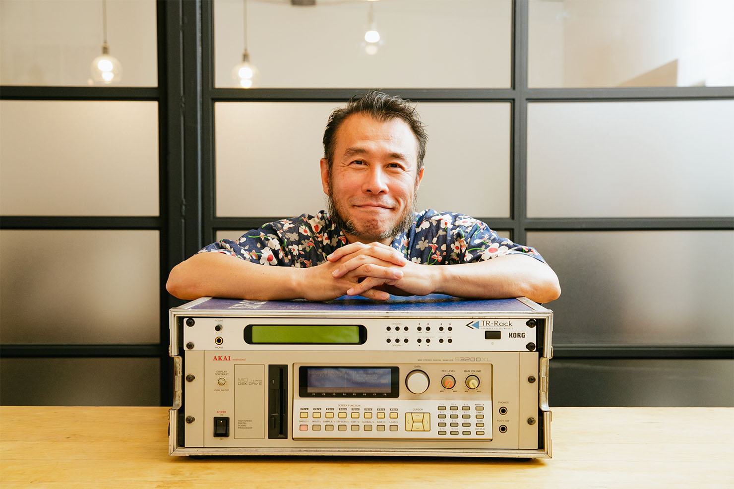 フィルターに加えて原始的な4種類の波形が入っていて、電源を入れるとその4つの波形が自動的にロードされる