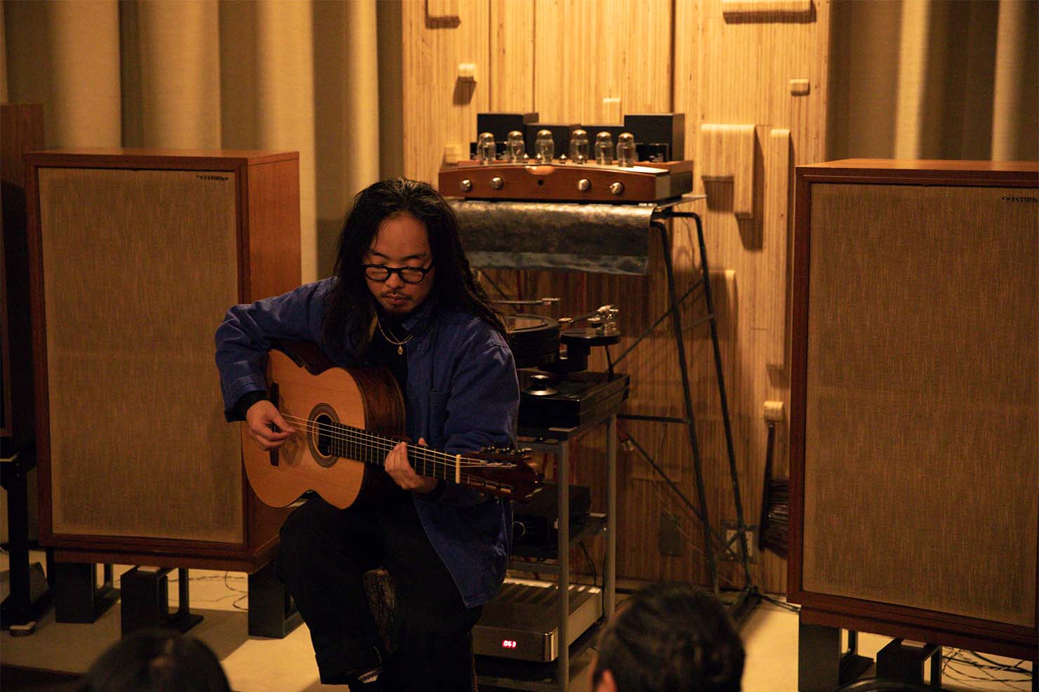 生活の中に、生活で接点がある場所で音楽が鳴ってたり、触れ合えることができる、日常の音楽っていうものにすごく魅力を感じる