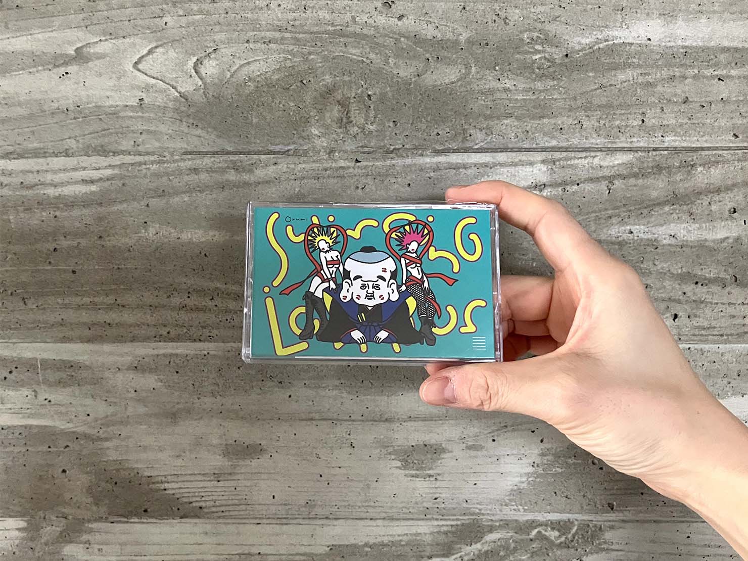 レコードだけでなくカセットもあります