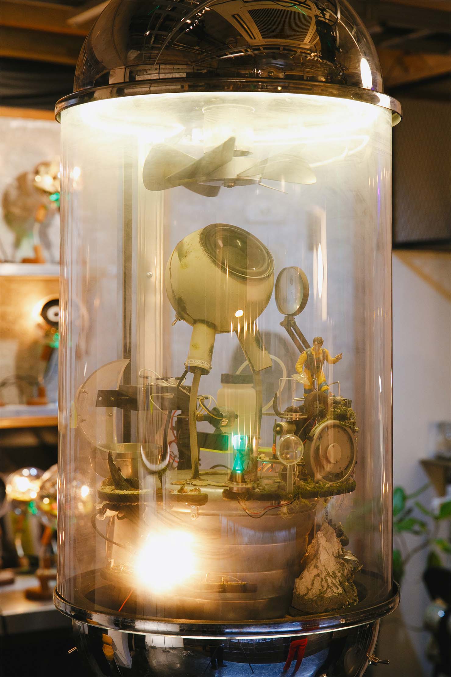 僕たちが知覚しているのとは違った生物として、スピーカーを作れないかなと思った