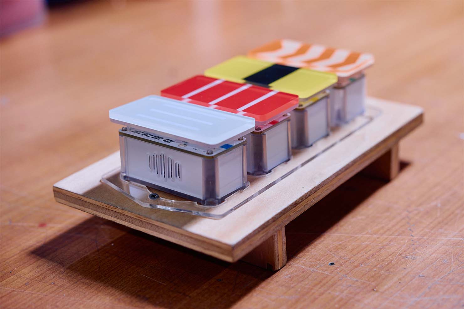 2020年に発売し、幅広い世代でヒット中の「SUSHI BEAT」。 4種類のサウンドのSUSHIでビートを奏でる