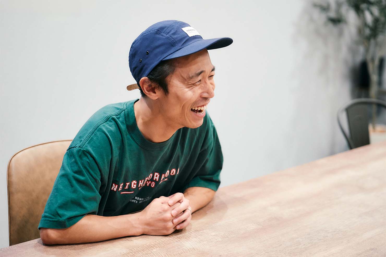 僕が日本語で言ったジョークをジェームスさんに全部通訳してもらったらウケてたんで、ああ良かった！って思いました