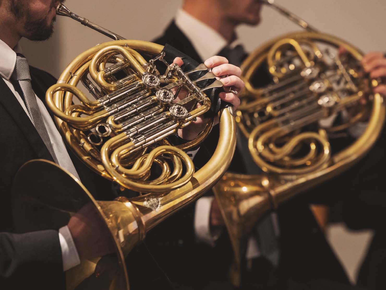 ホルンの持つ音色の柔らかさが、木管楽器の音色と融和性が高い