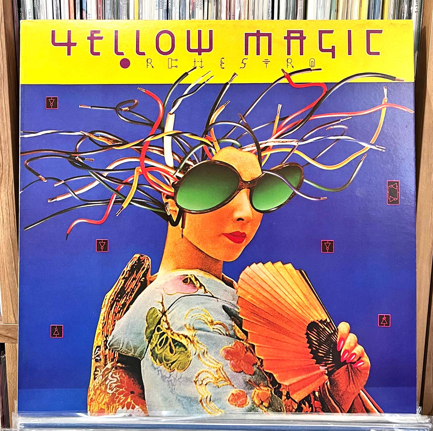 YELLOW MAGIC ORCHESTRA 『イエロー・マジック・オーケストラ（US版）』（1979年）　より、「YELLOW MAGIC (TONG POO)」