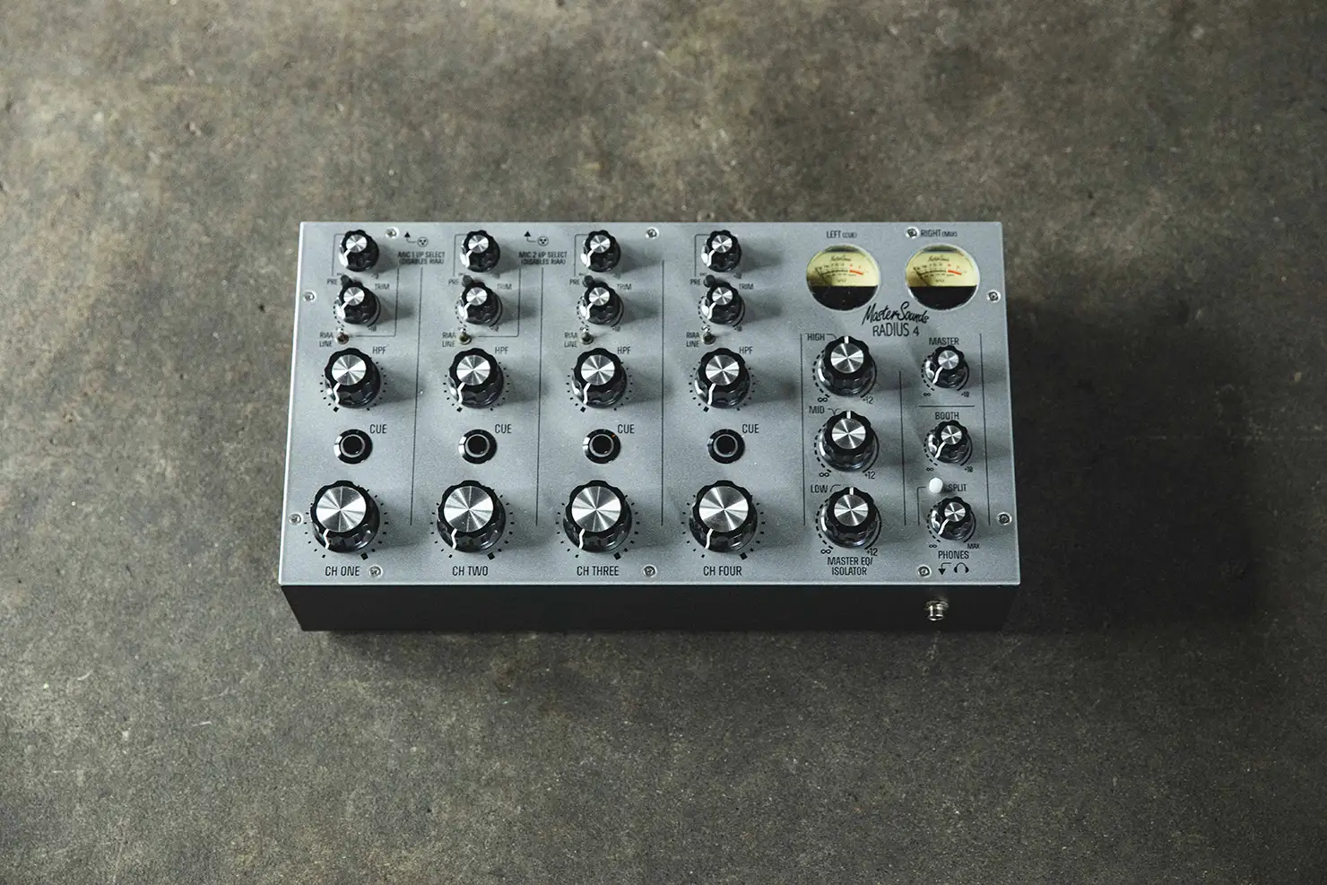 Mastersounds「Radius 4V」——EQ・アイソレーターの効き具合が特徴的