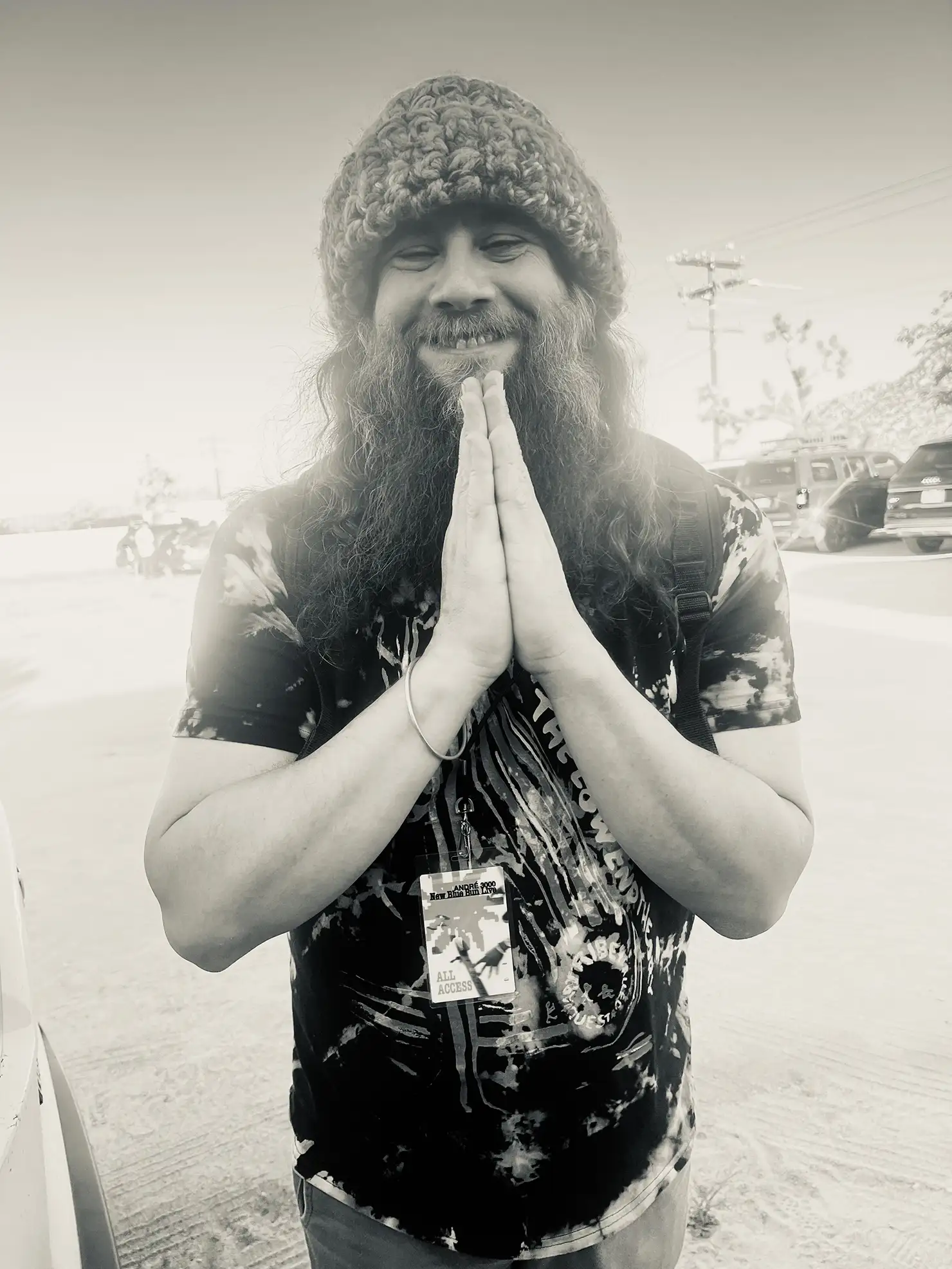 カルロス・ニーニョ（写真：Prayer Hands in the Desert by Helen Nishi）
