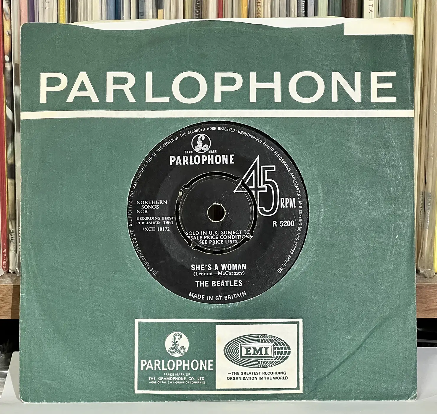 「I Feel Fine」のB面より、「She's A Woman」（1964年10月8日 レコーディング）
