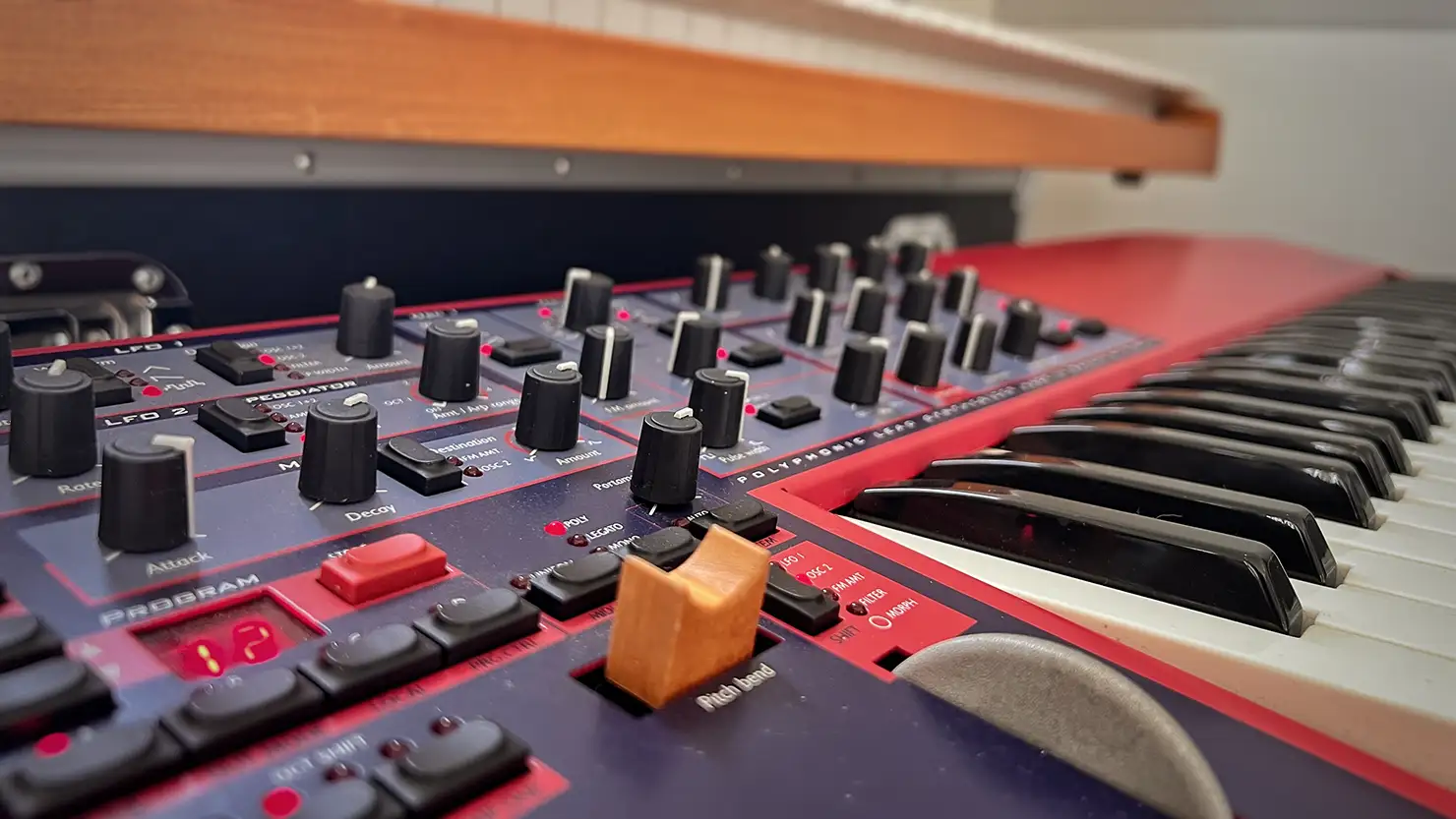CLAVIA　Nord Lead 1（Photo by Taylor Deupree）