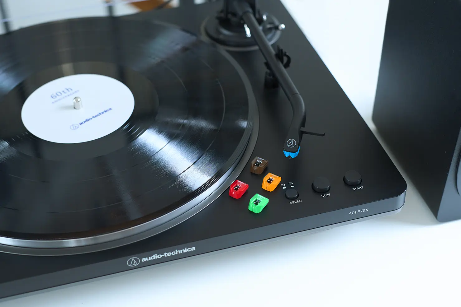 AT-LP70X