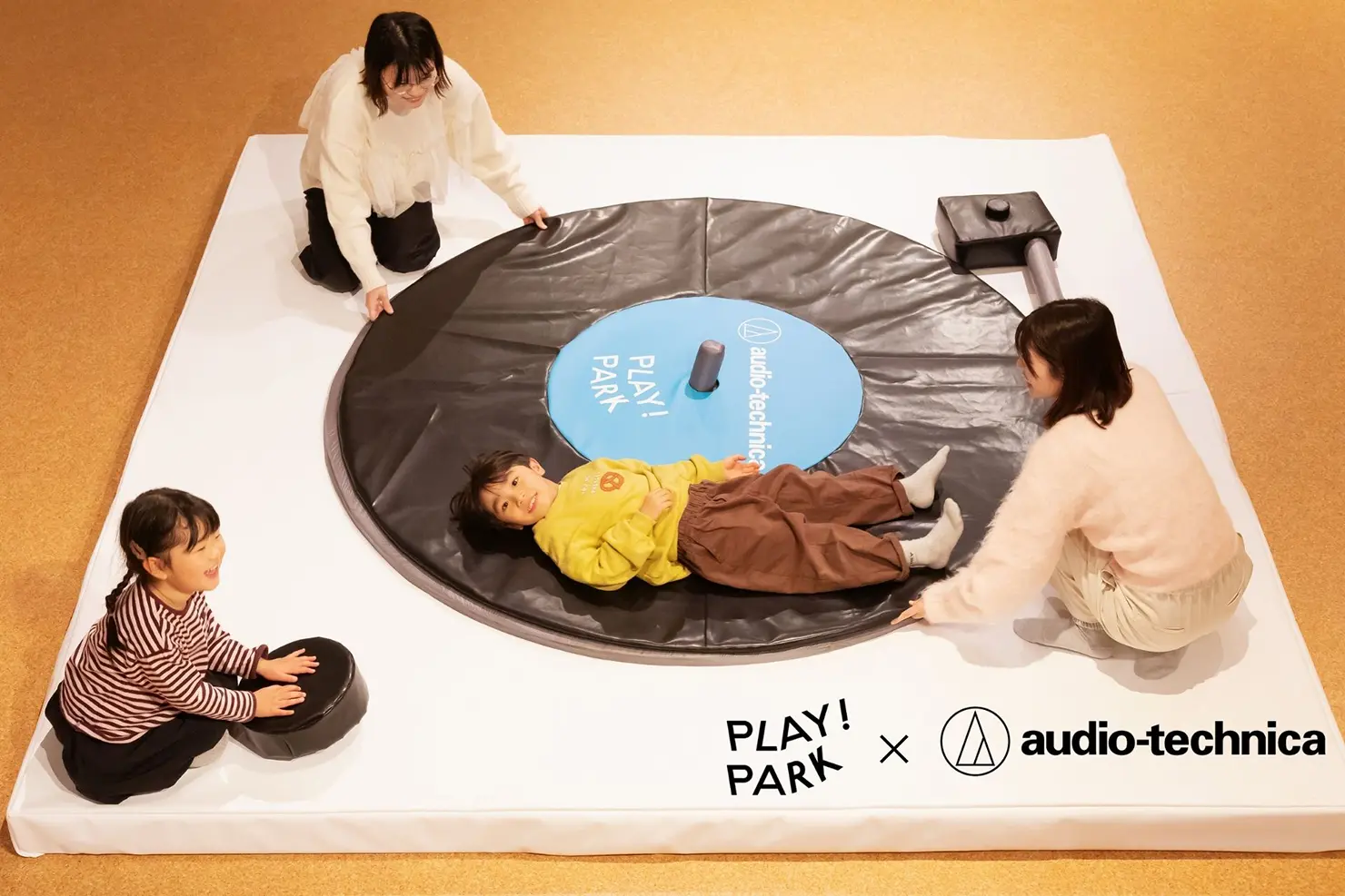 ターンテーブルにのってみよう！