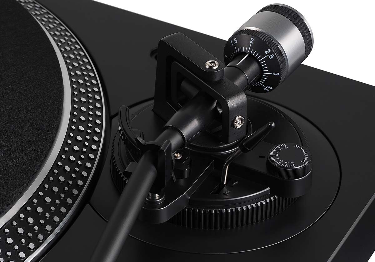 AT-LP120XBT-USB(レコードプレーヤー)：アームリフター・アームレスト