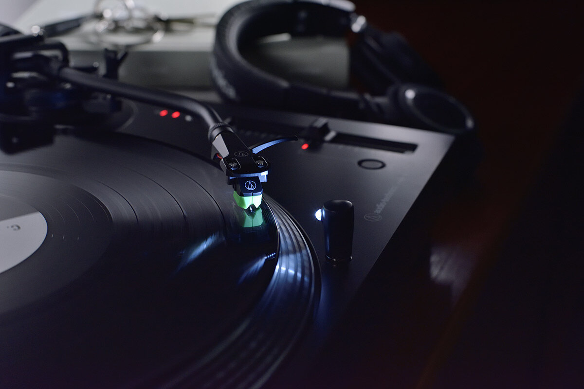 AT-LP120XBT-USB(レコードプレーヤー)：ターゲットライト