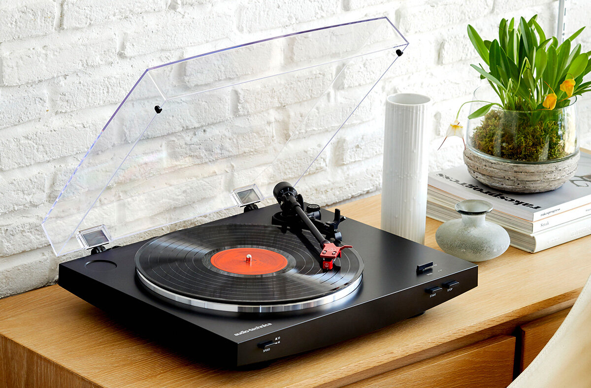 AT-LP3：フルオートターンテーブル