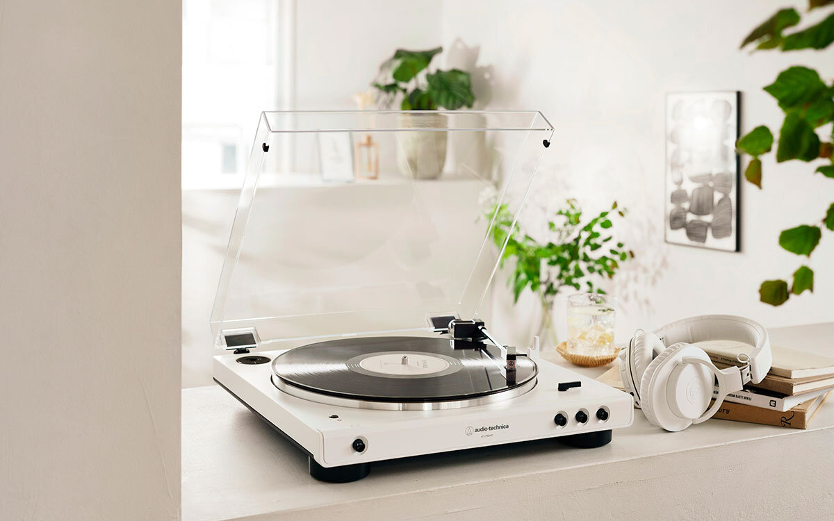AT-LP60XBT WW：オンラインストア限定ホワイトモデル